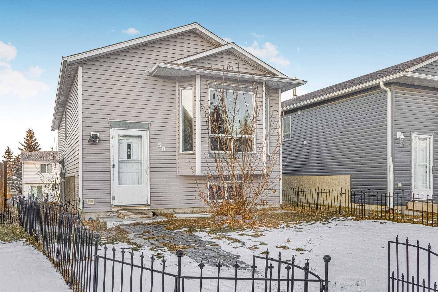 Calgary, AB T3J 2V5,58 Martindale Mews NE