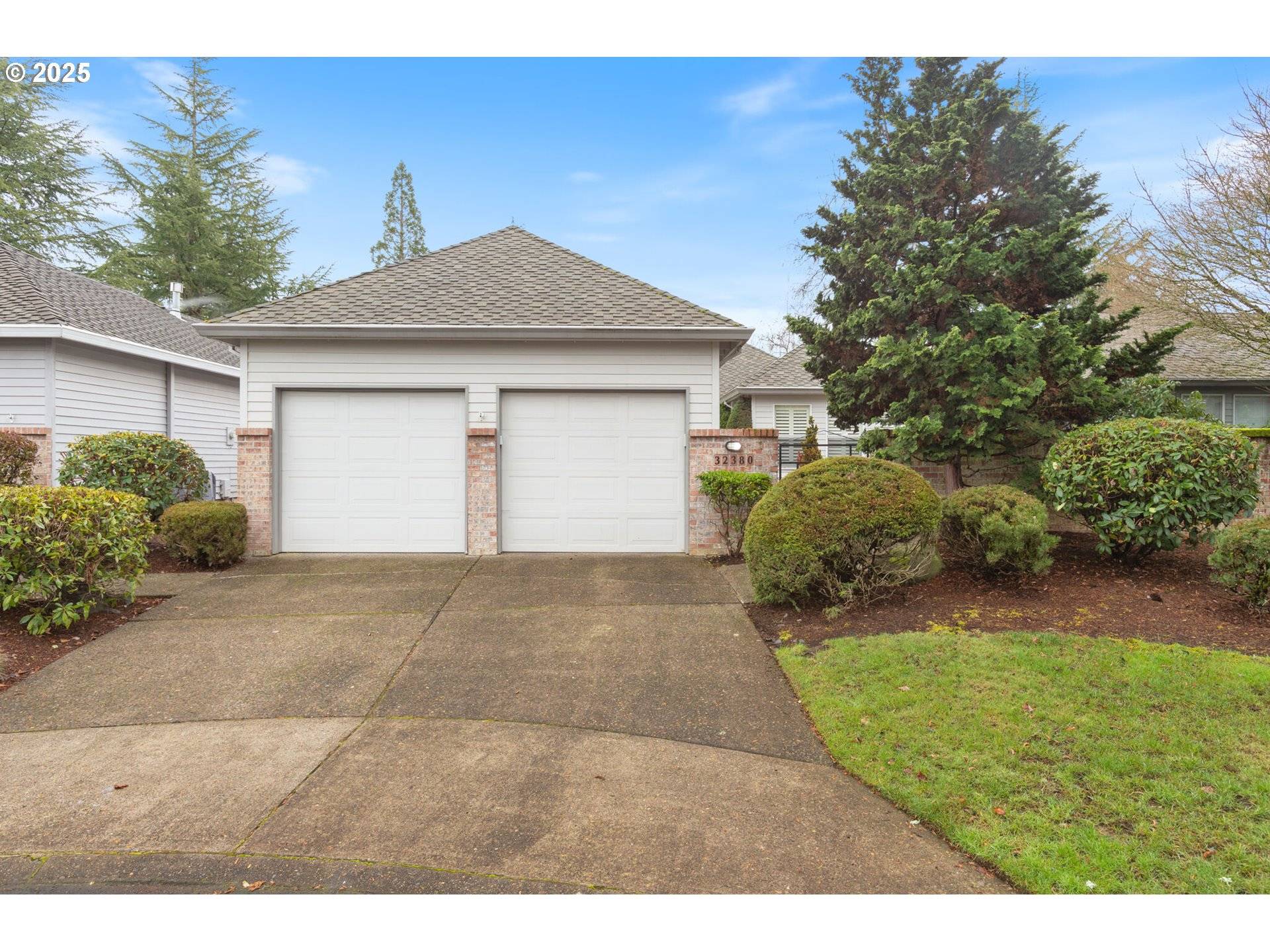 Wilsonville, OR 97070,32380 SW LAKE DR