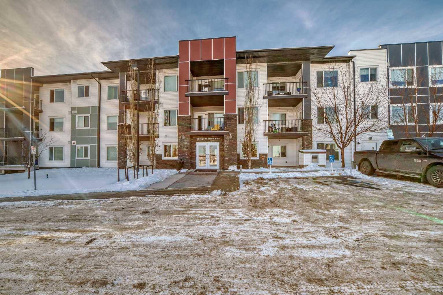 Calgary, AB T3R0W6,12 Sage Hill TER NW #105