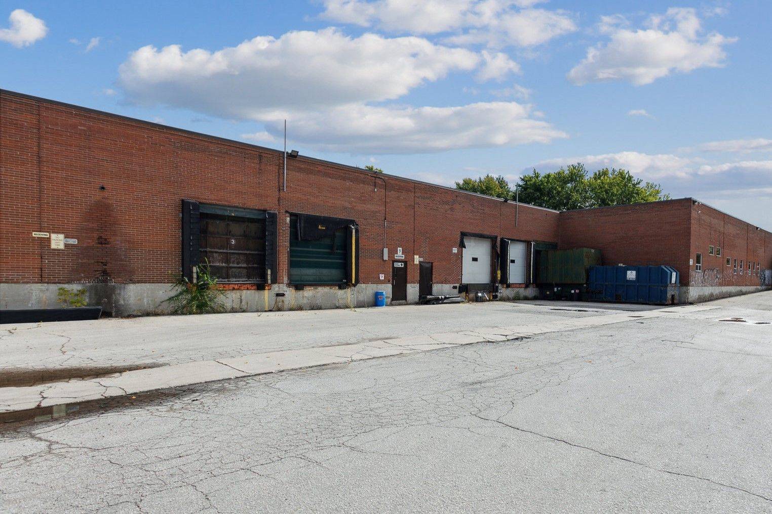 Toronto E04, ON M1P 3E6,2220 Midland AVE