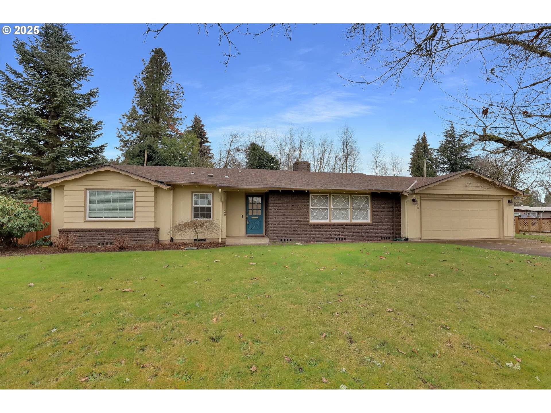 Eugene, OR 97401,2788 COUNTRY LN