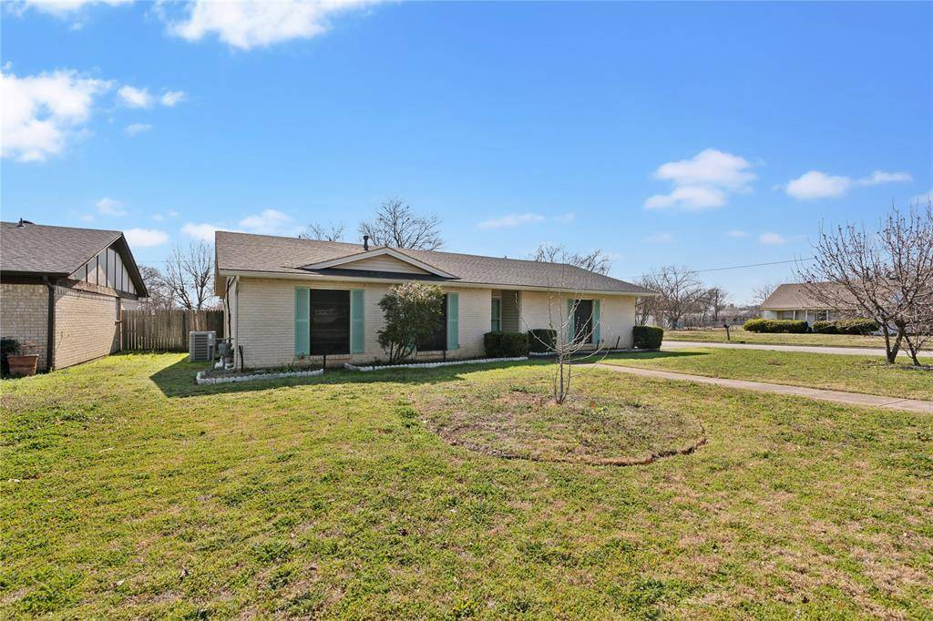 White Settlement, TX 76108,8825 Wilbur Street