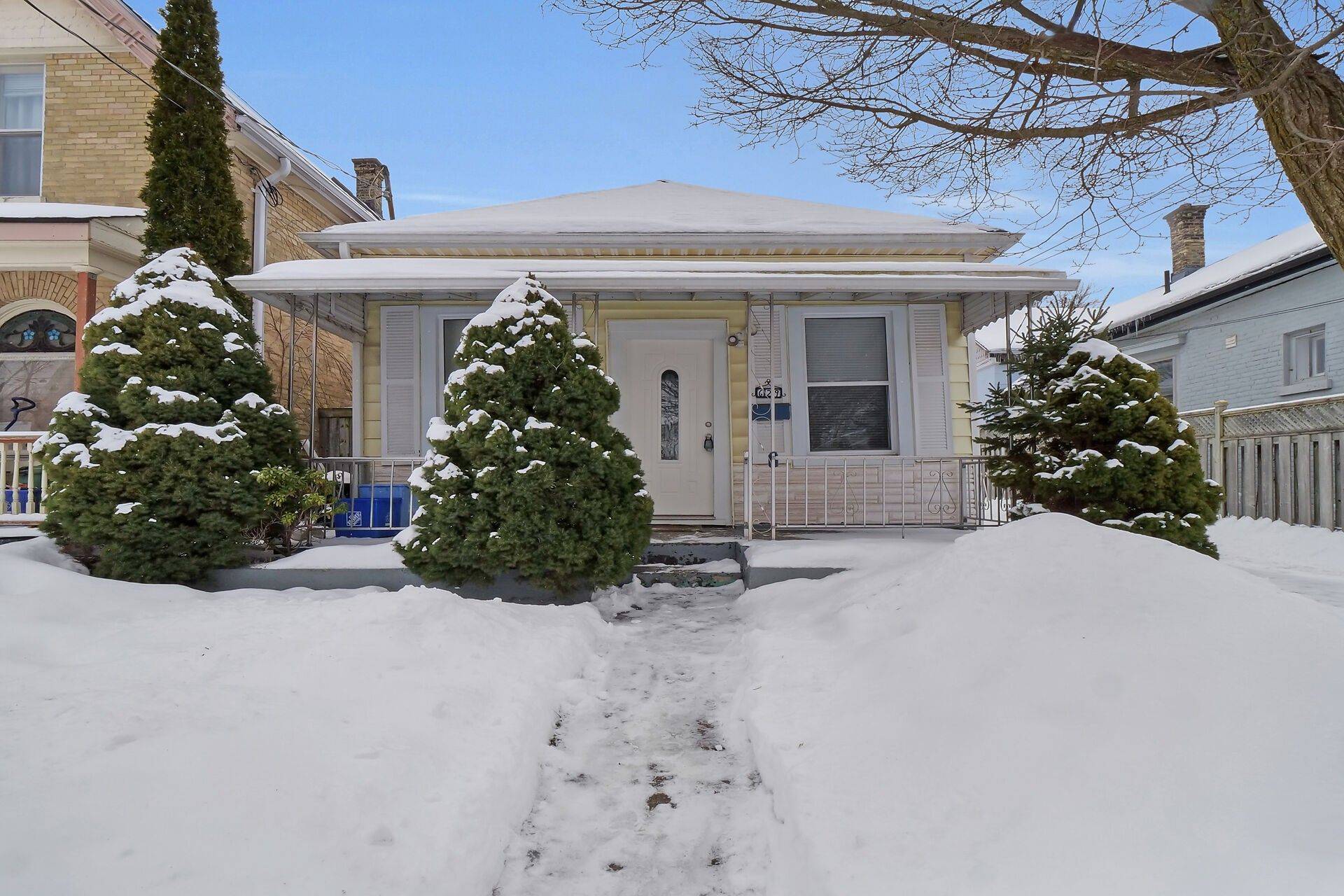 London, ON N5W 3N5,629 Elias ST