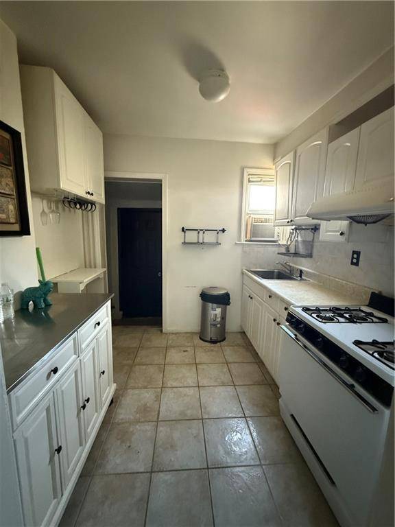 Ozone Park, NY 11416,9512 89th ST