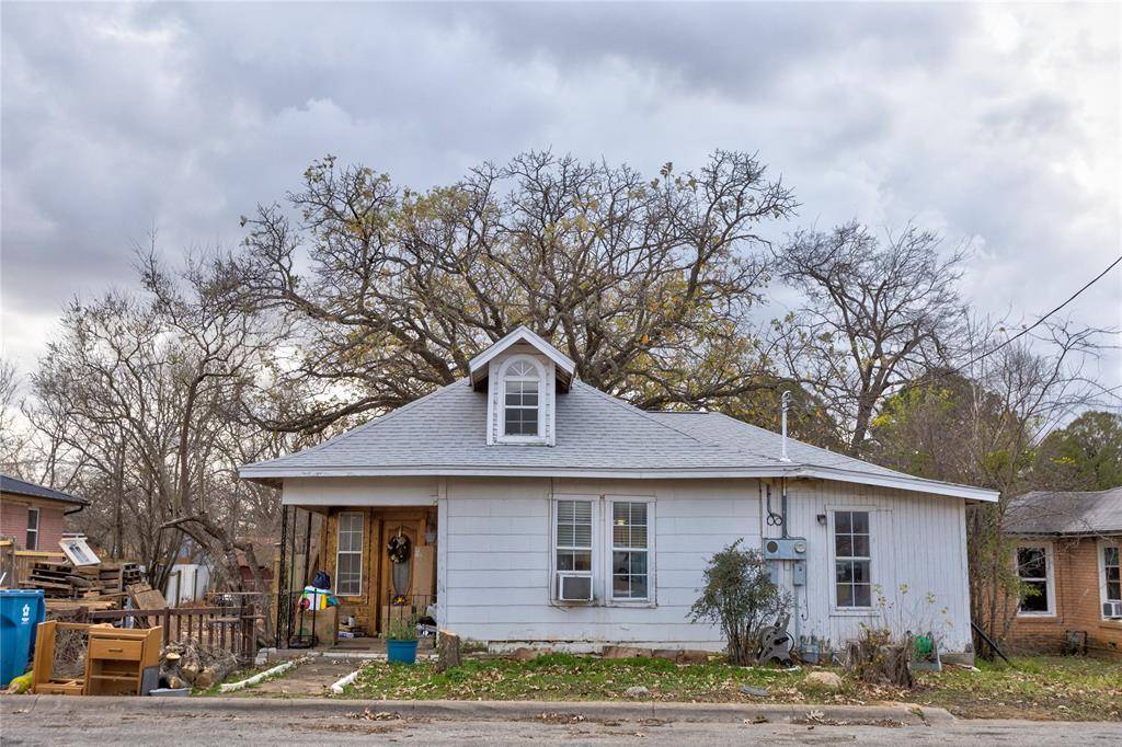 Keene, TX 76059,105 W 1st Street