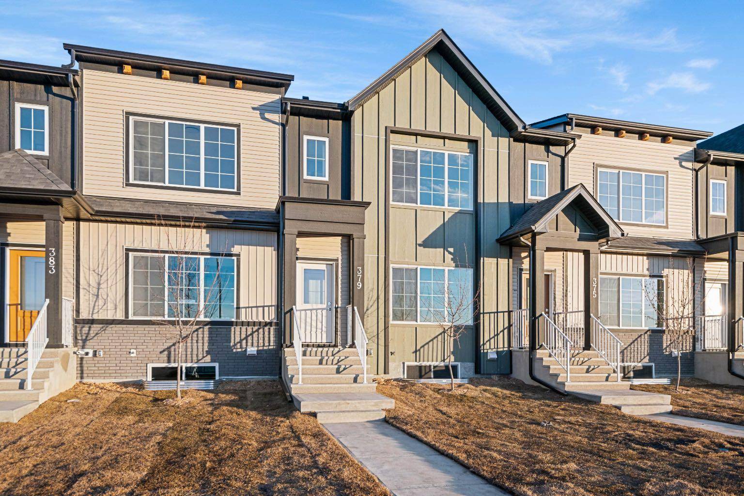 Chestermere, AB T1X2V4,379 Chelsea Parade