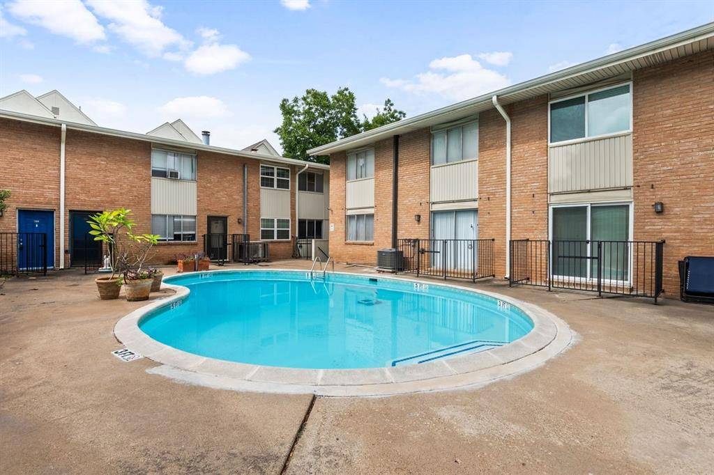 Dallas, TX 75204,4011 Cole Avenue #107