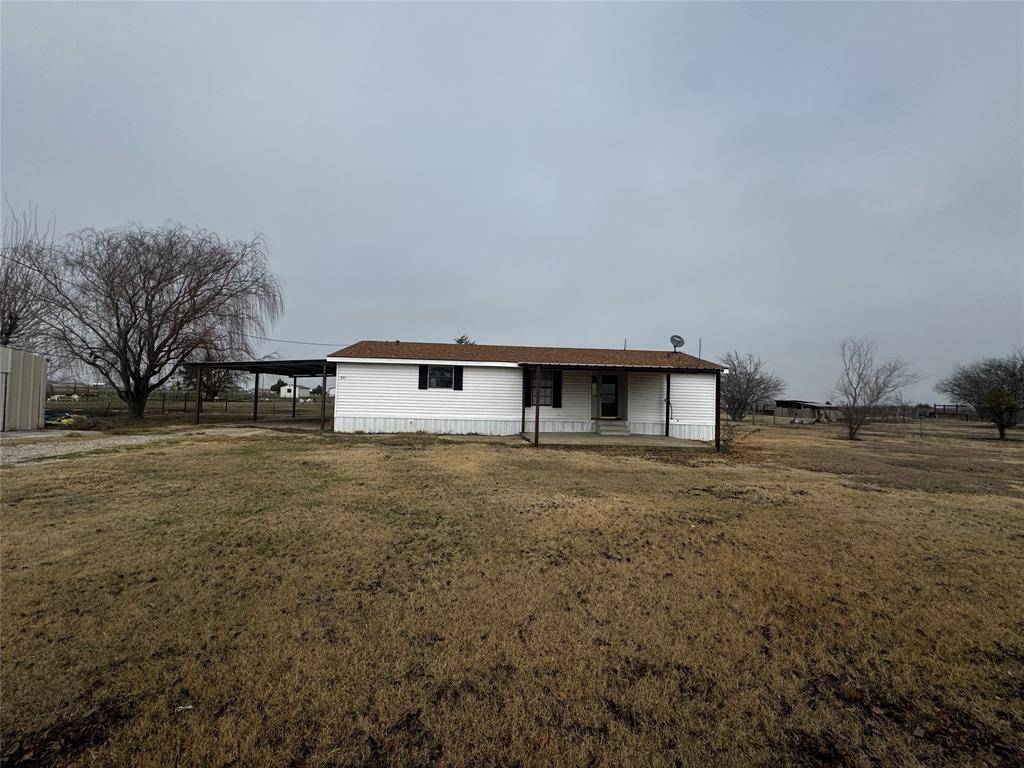 Waxahachie, TX 75167,622 W Pecan Tree Road