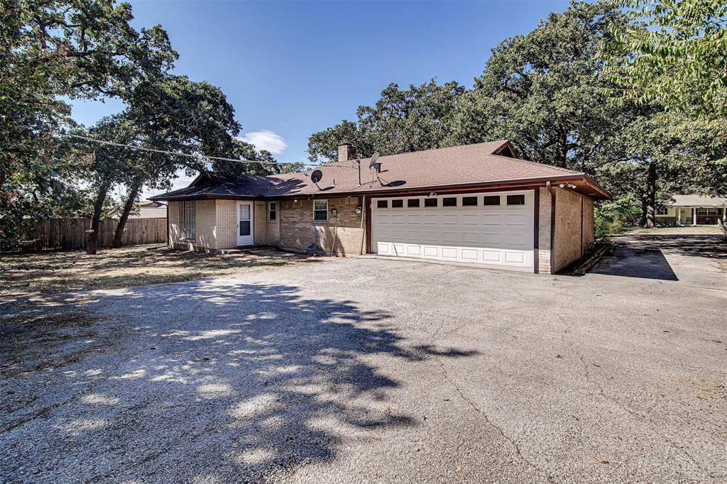 Burleson, TX 76028,2425 Sunset Lane