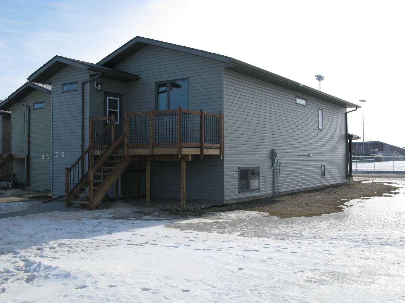 Brooks, AB T1R 1K3,1610 2 AVE E