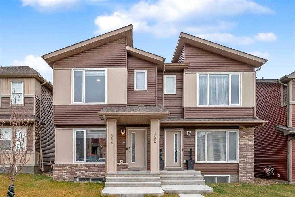 Airdrie, AB T4B 4V4,348 Chinook Gate Close SW