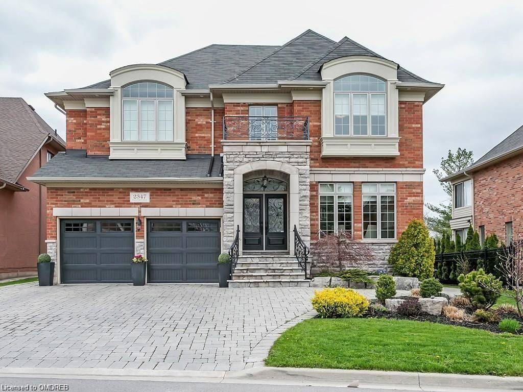 Oakville, ON L6H 7V3,2347 Rock Point DR