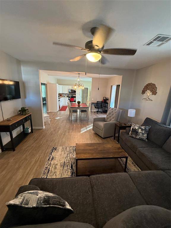 Chandler, OK 74834,505 E 11th Street