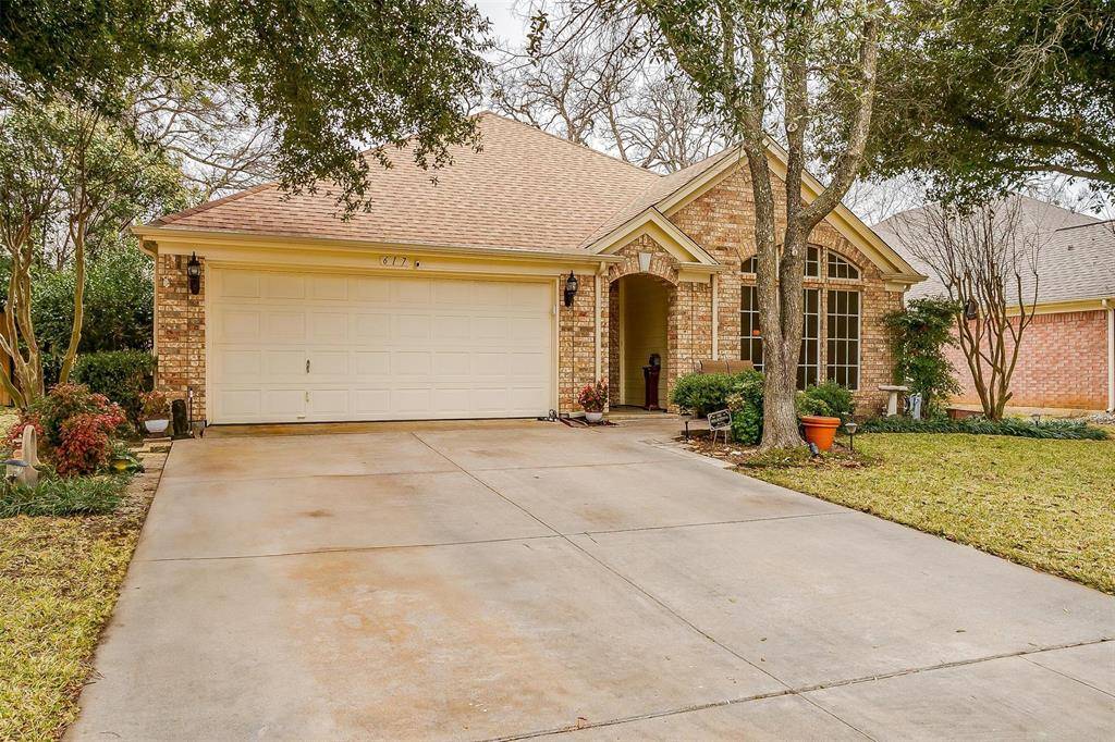 Burleson, TX 76028,617 Oakbrook Drive