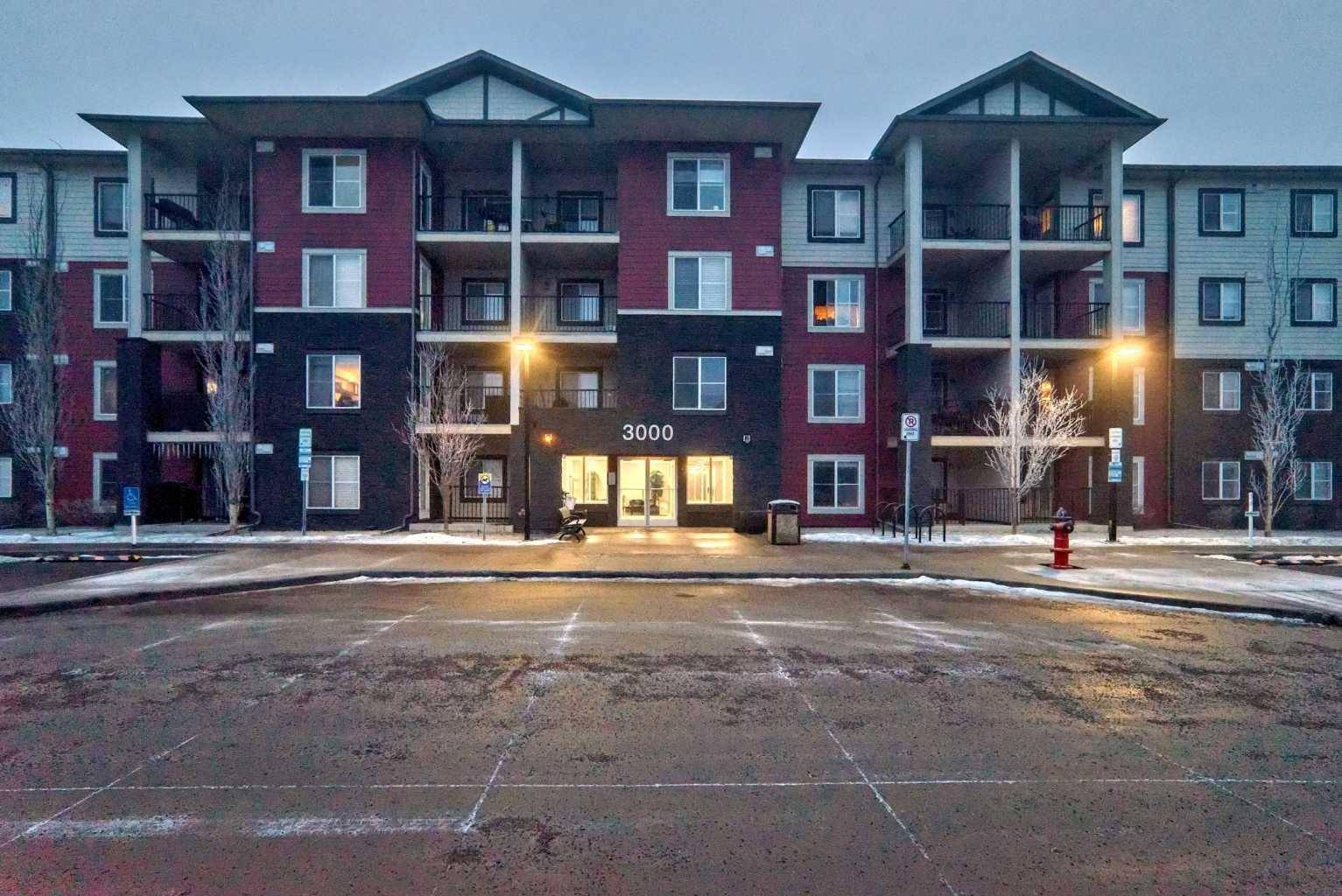 Calgary, AB T2X 2B9,81 Legacy BLVD SE #3108