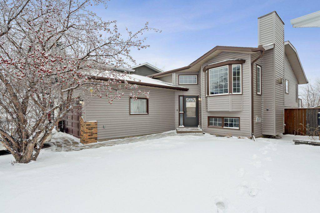 Airdrie, AB T4B 2E1,43 Sprucegrove WAY SE