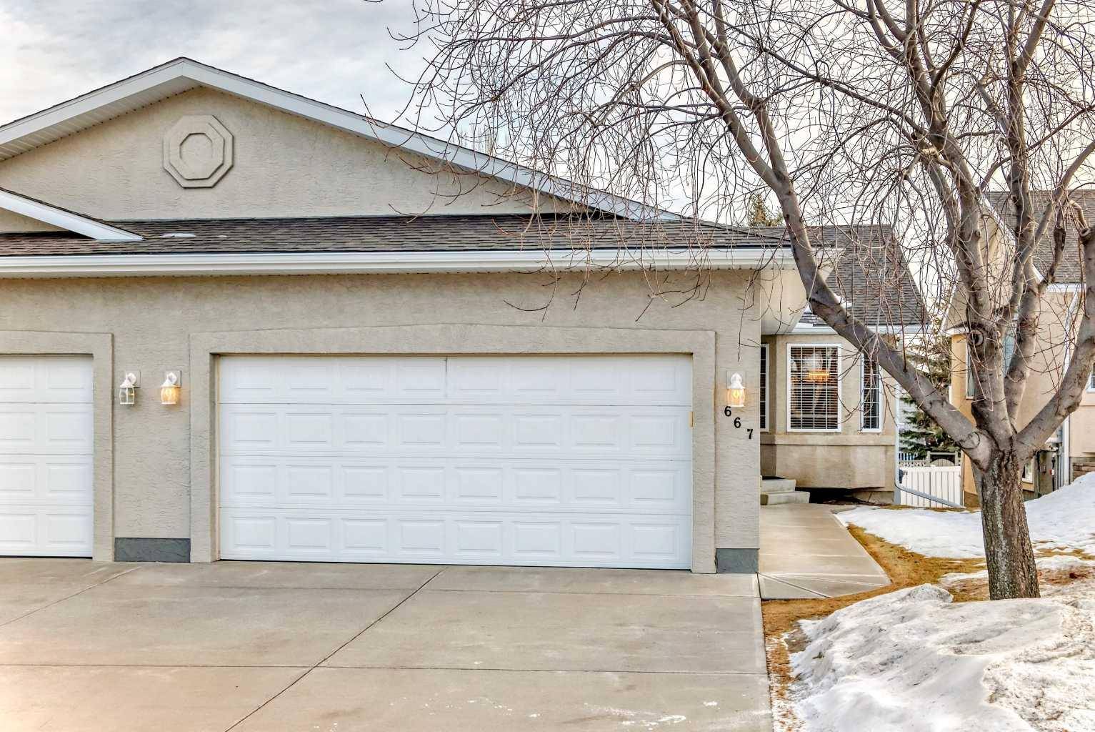 Okotoks, AB T0L 1T4,667 Sheep River Mews