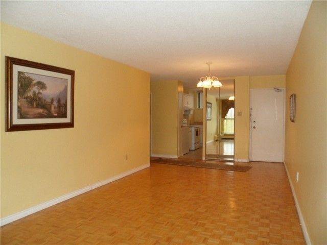 Toronto W05, ON M3N 2T6,4689 Jane ST #409