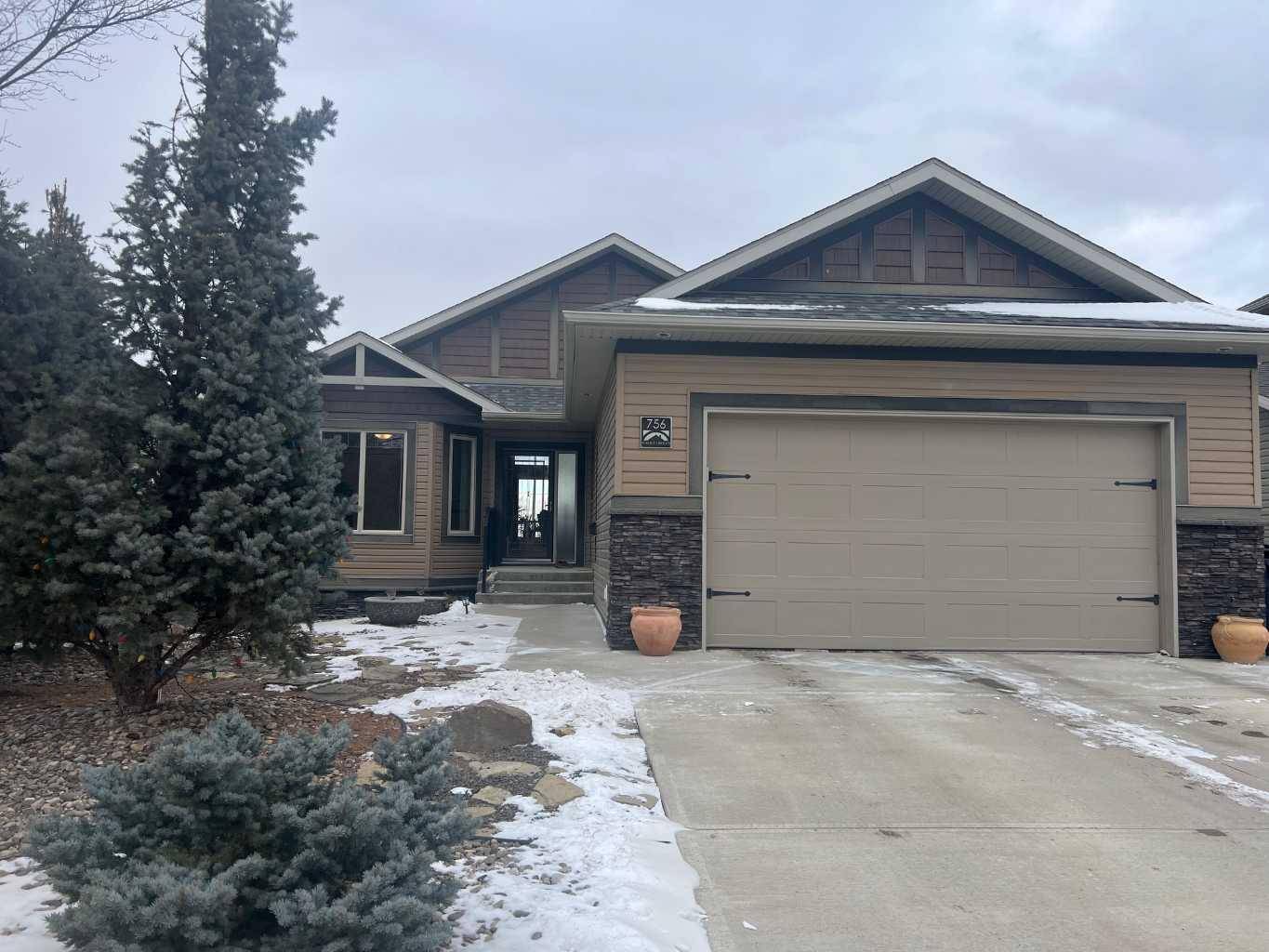 Lethbridge, AB T1K 5R9,756 Canyonview Close W