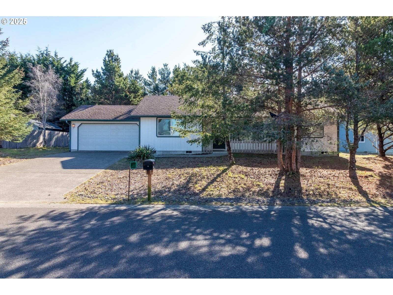 Florence, OR 97439,2400 COASTAL HIGHLANDS DR