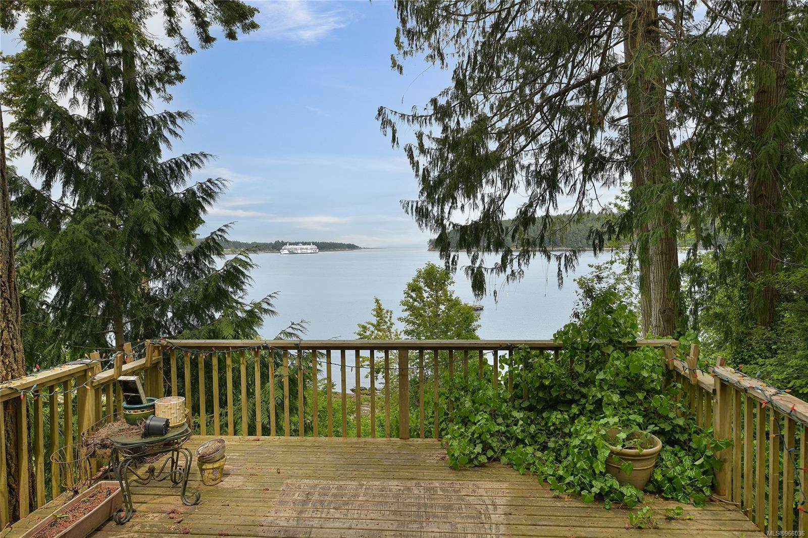 Mayne Island, BC V0N 2J2,435 Victor Rd