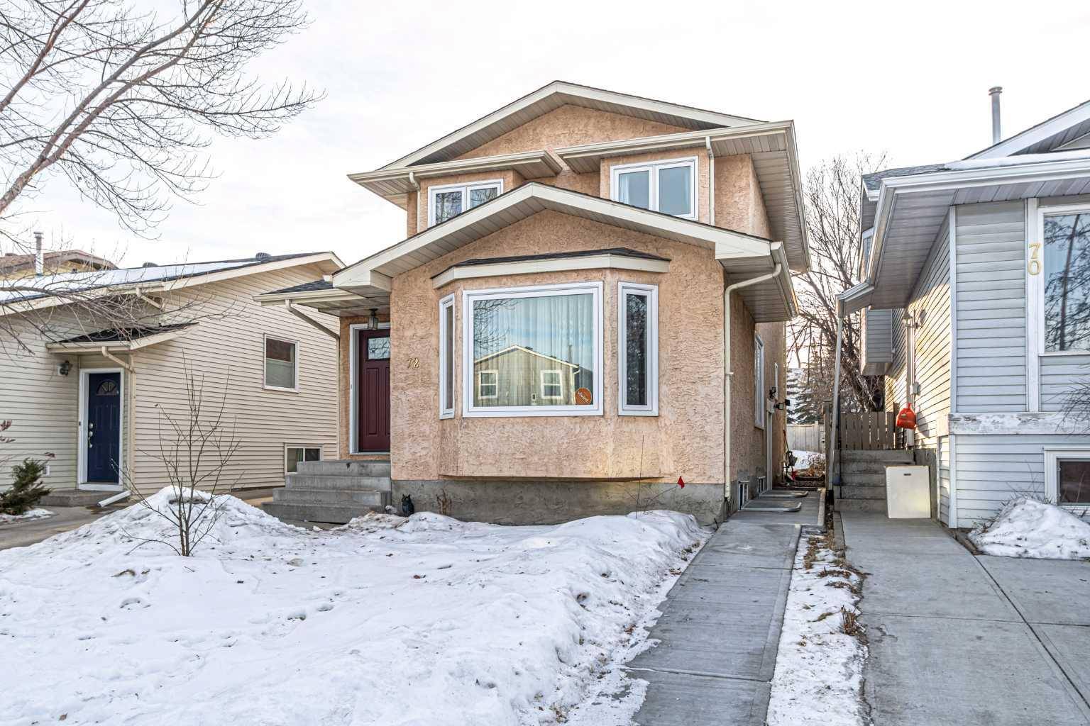 Calgary, AB T2J 6K8,72 Deerpath RD SE