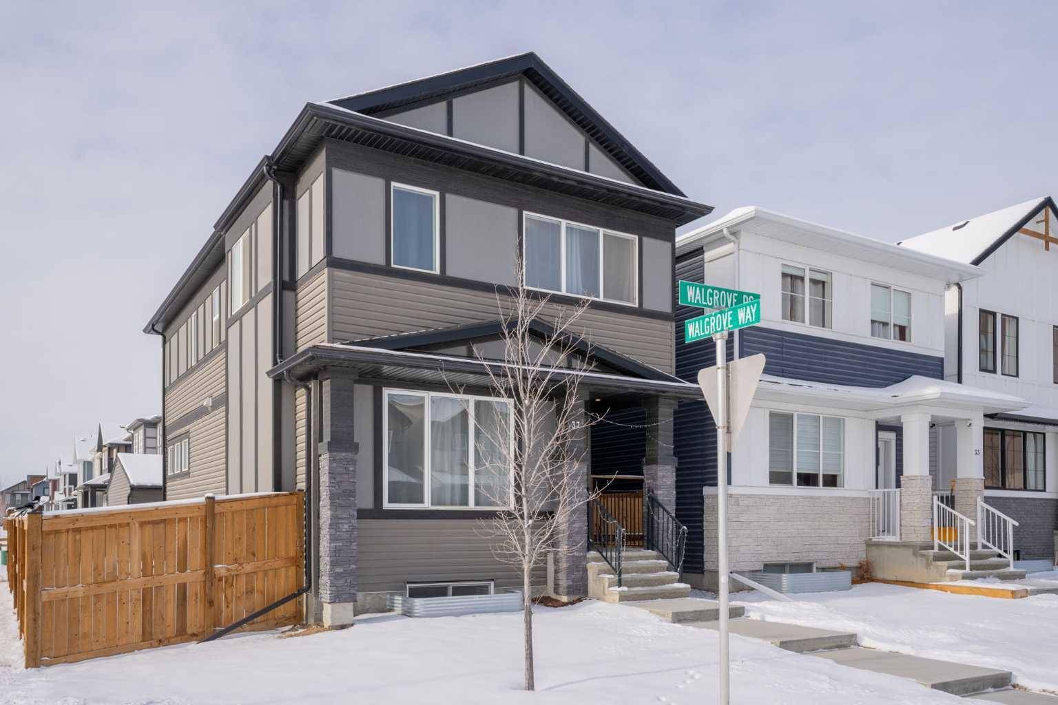 Calgary, AB T2X 4S1,37 Walgrove Passage SE