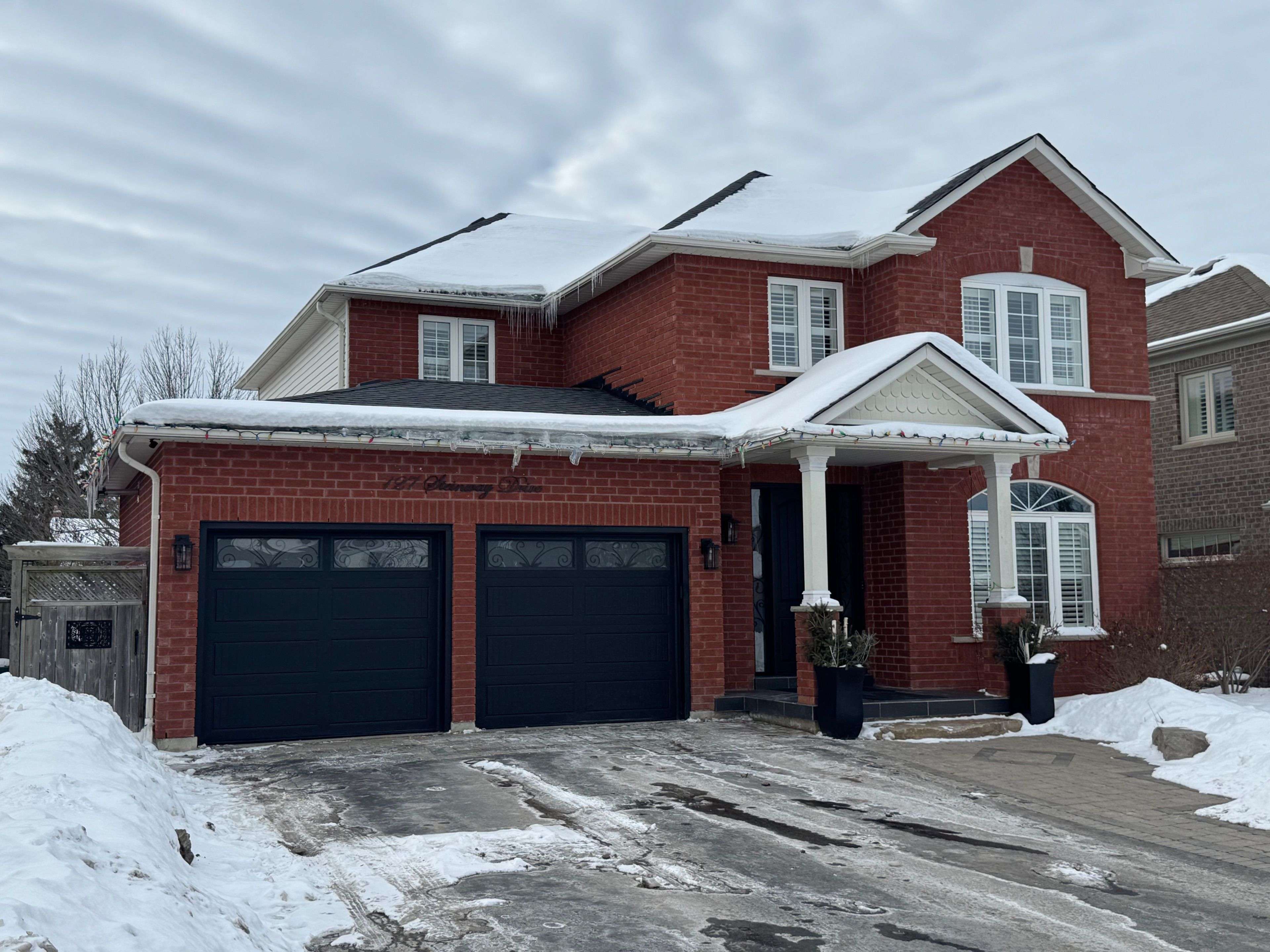 Scugog, ON L9L 1V5,127 Steinway DR
