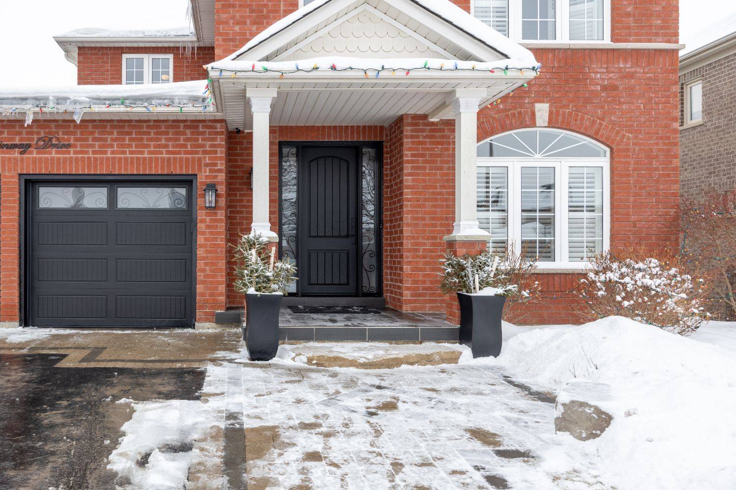 Scugog, ON L9L 1V5,127 Steinway DR