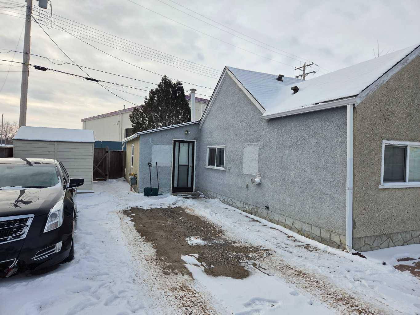 Taber, AB T1G1M9,5412 50th AVE