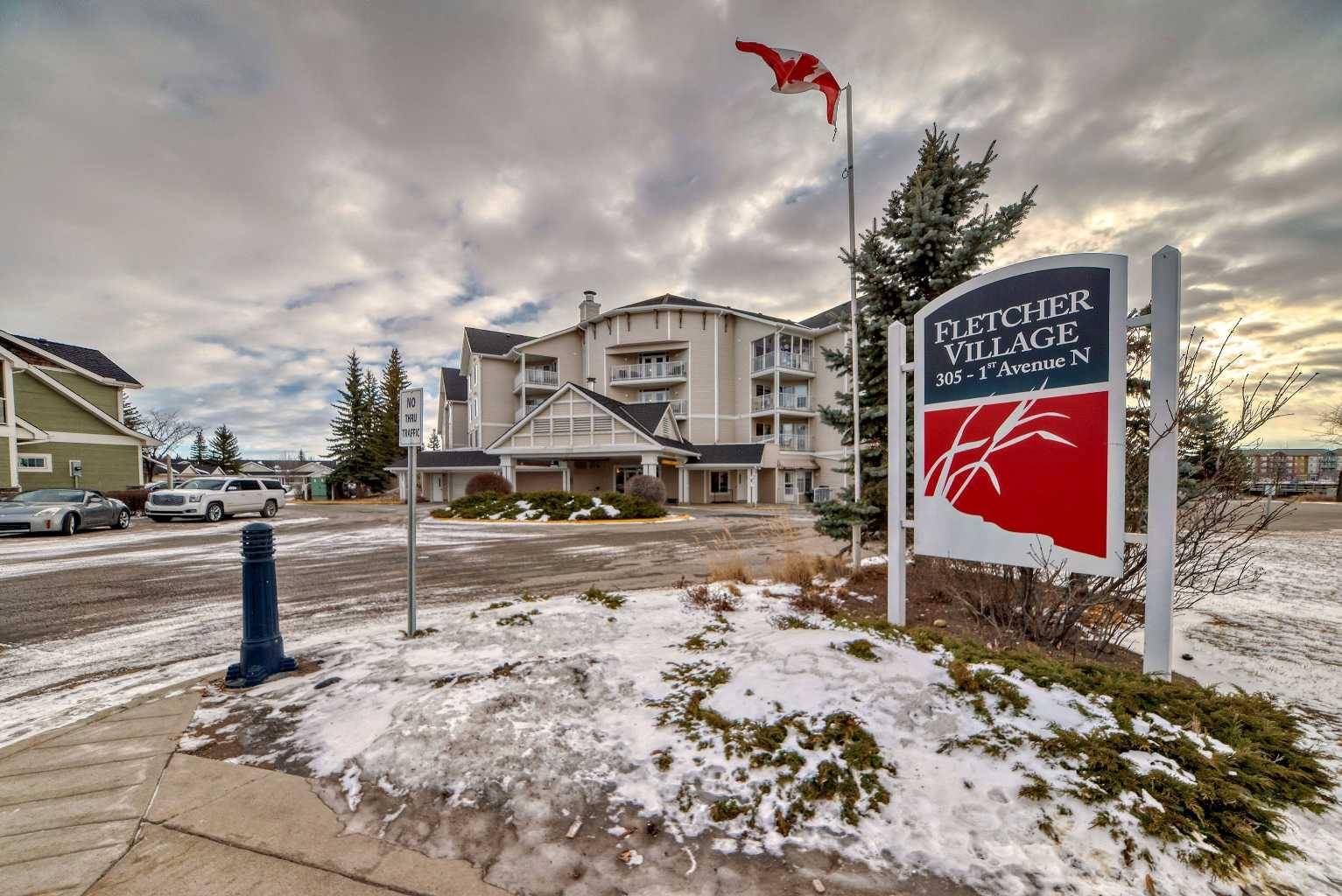 Airdrie, AB T4B 2M5,305 1 AVE NW #402