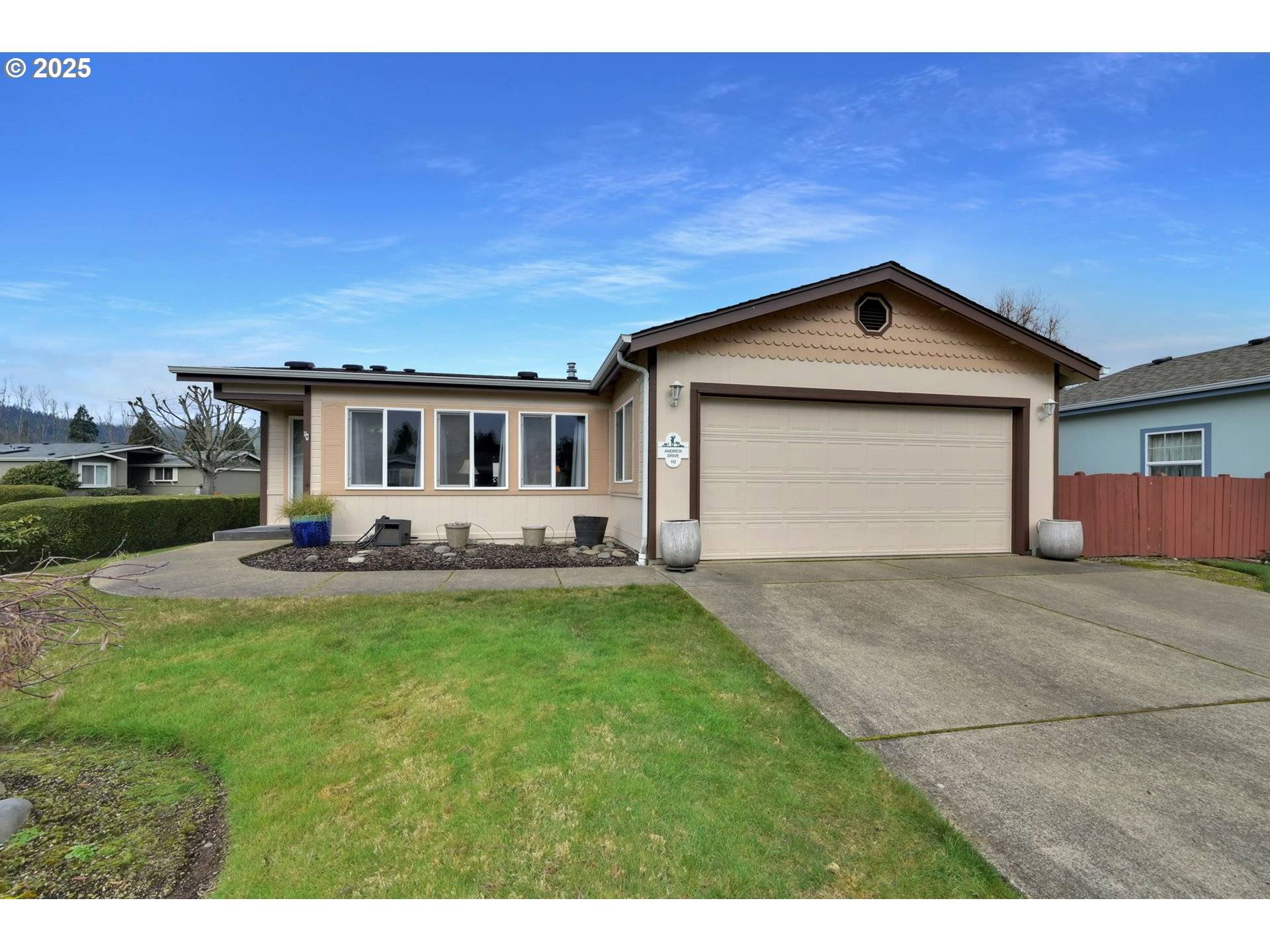 Cottage Grove, OR 97424,112 ANDREW DR