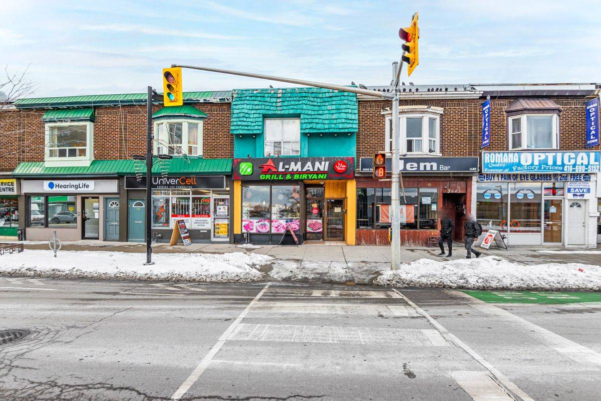 Toronto E02, ON M4C 1L7,2658 Danforth AVE