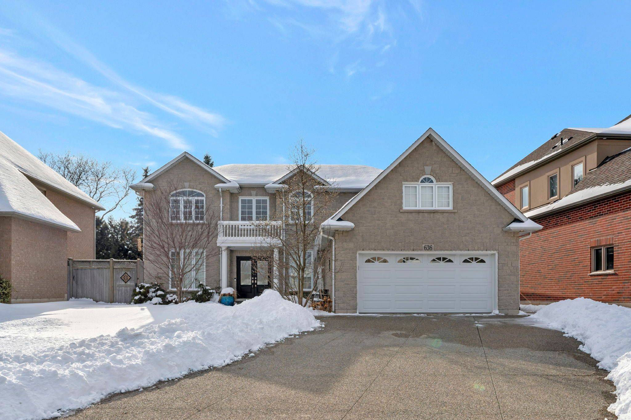 Hamilton, ON L9G 3W2,636 Greenravine DR