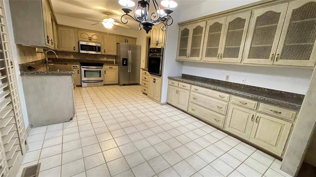 Oklahoma City, OK 73112,2528 NW 59th Street
