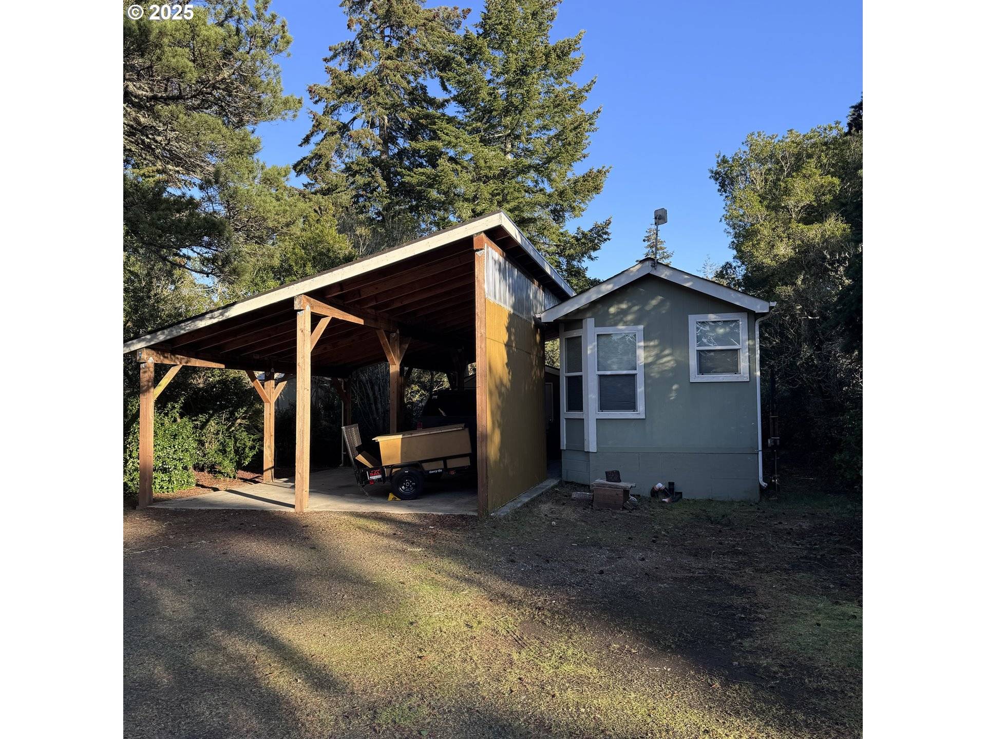 Florence, OR 97439,178 OUTER DR