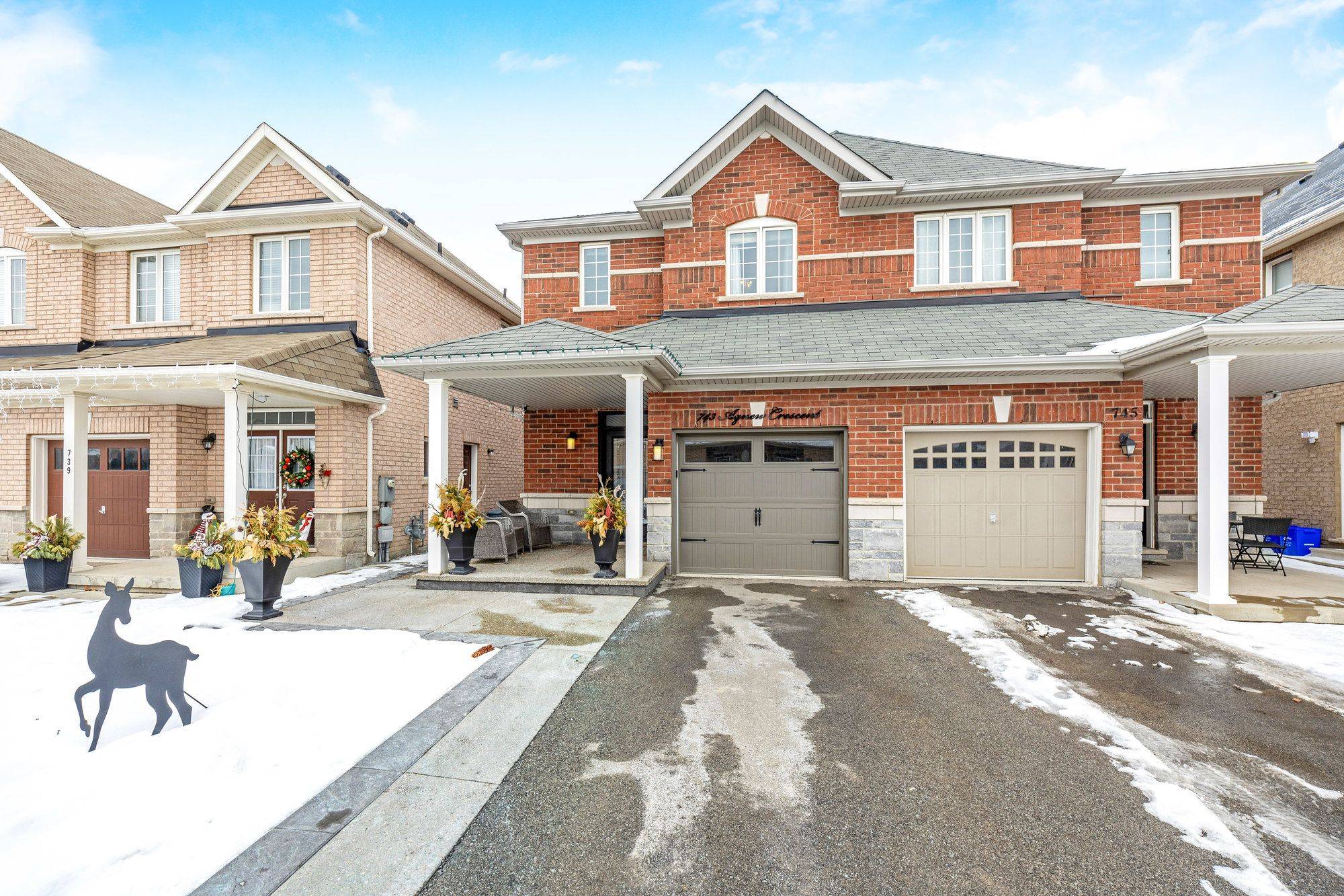 Milton, ON L9T 8M5,743 Agnew CRES