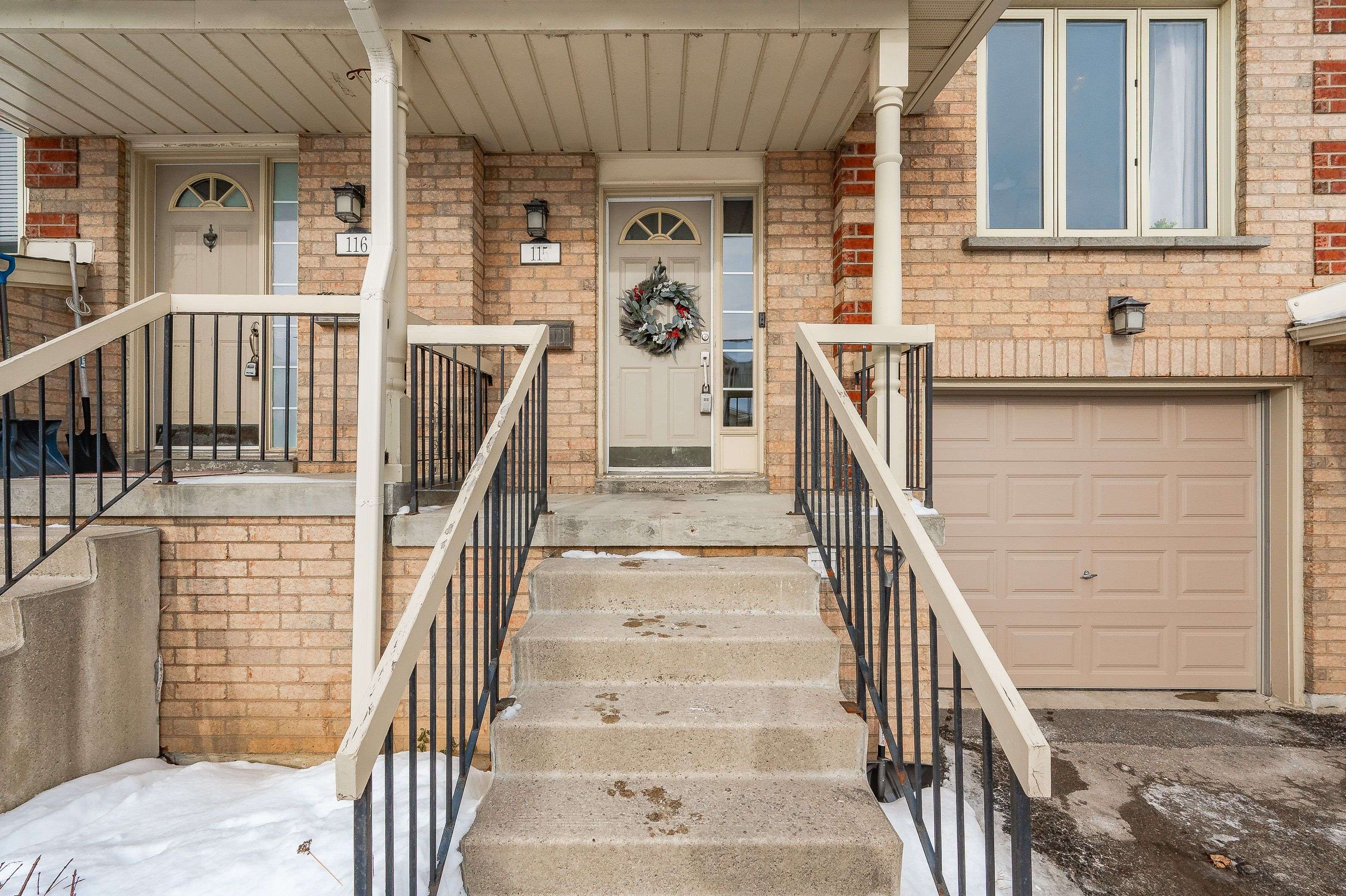 Guelph, ON N1G 4T6,302 College AVE W #115