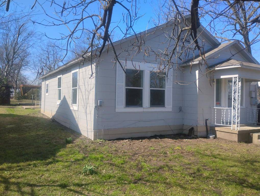 Clarksville, TX 75426,1104 S Columbia Street