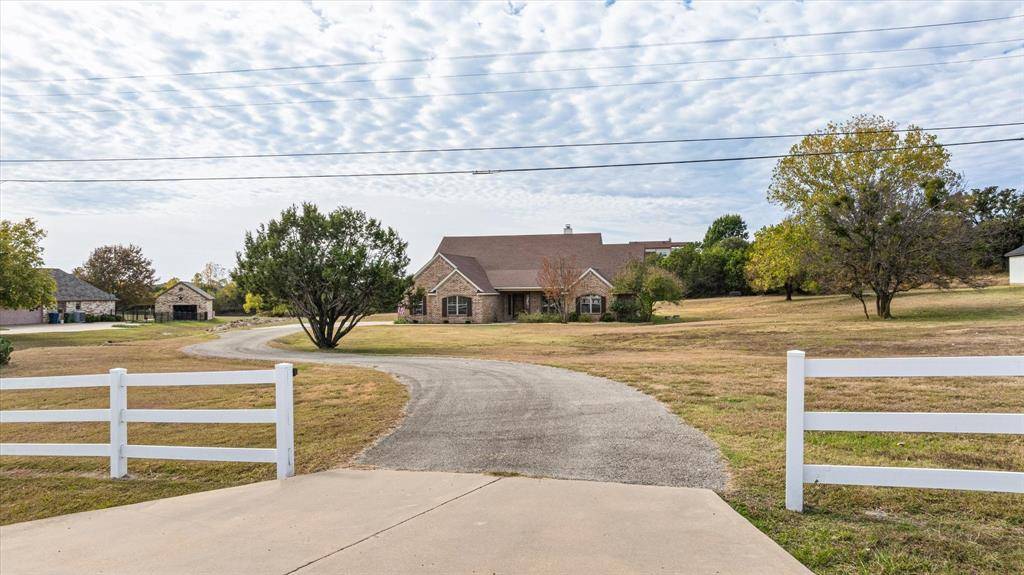 Granbury, TX 76049,2904 Davis Road