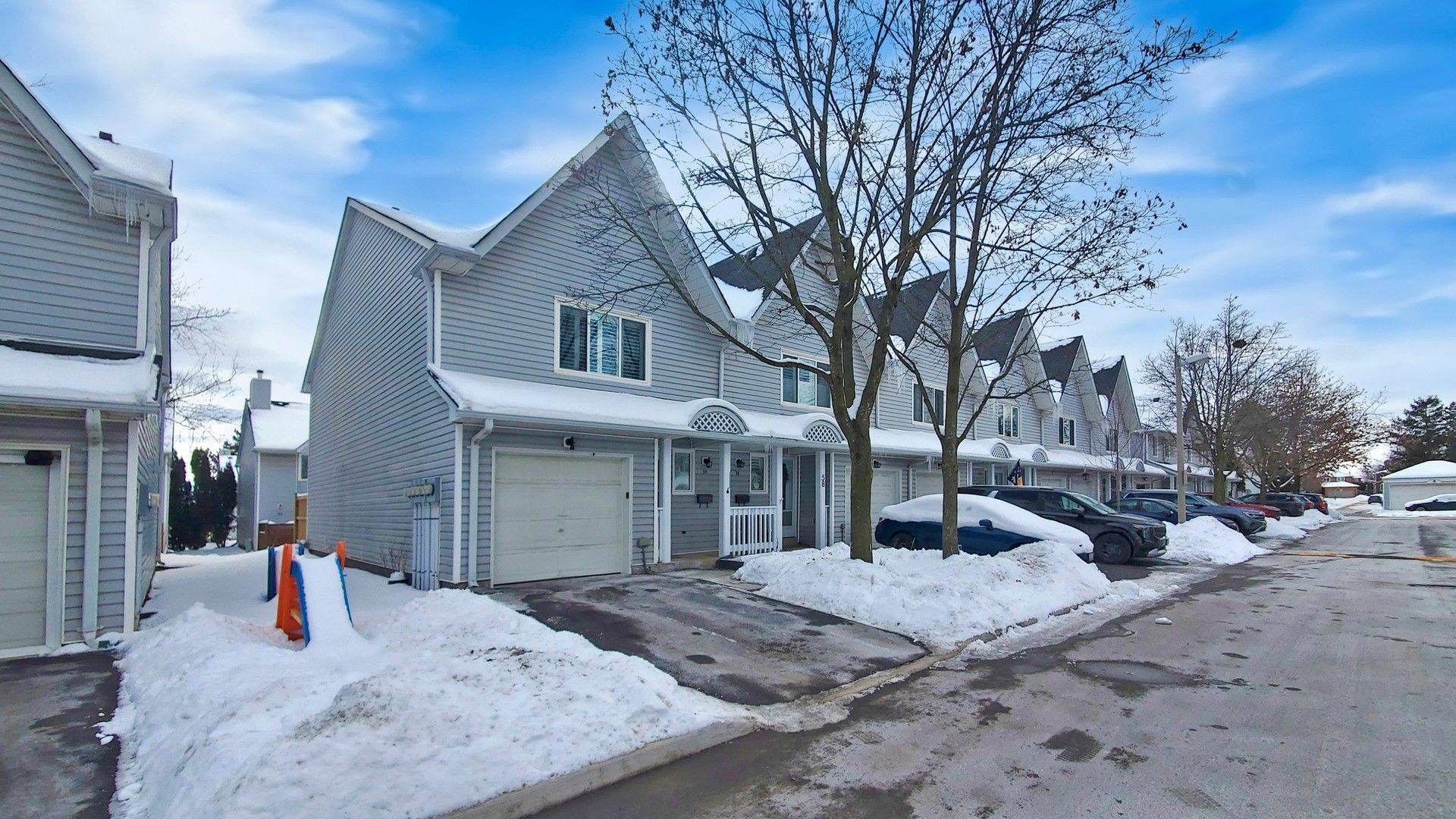 Oakville, ON L6H 4S2,2021 Sixth Line ##59