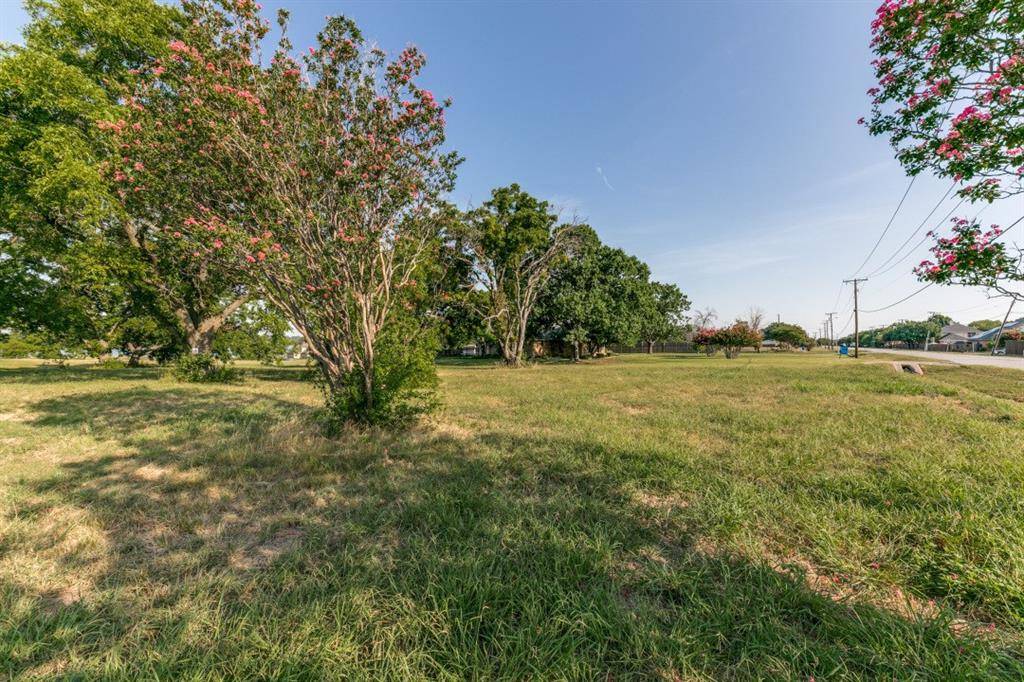 Rowlett, TX 75088,3917 Chiesa Road