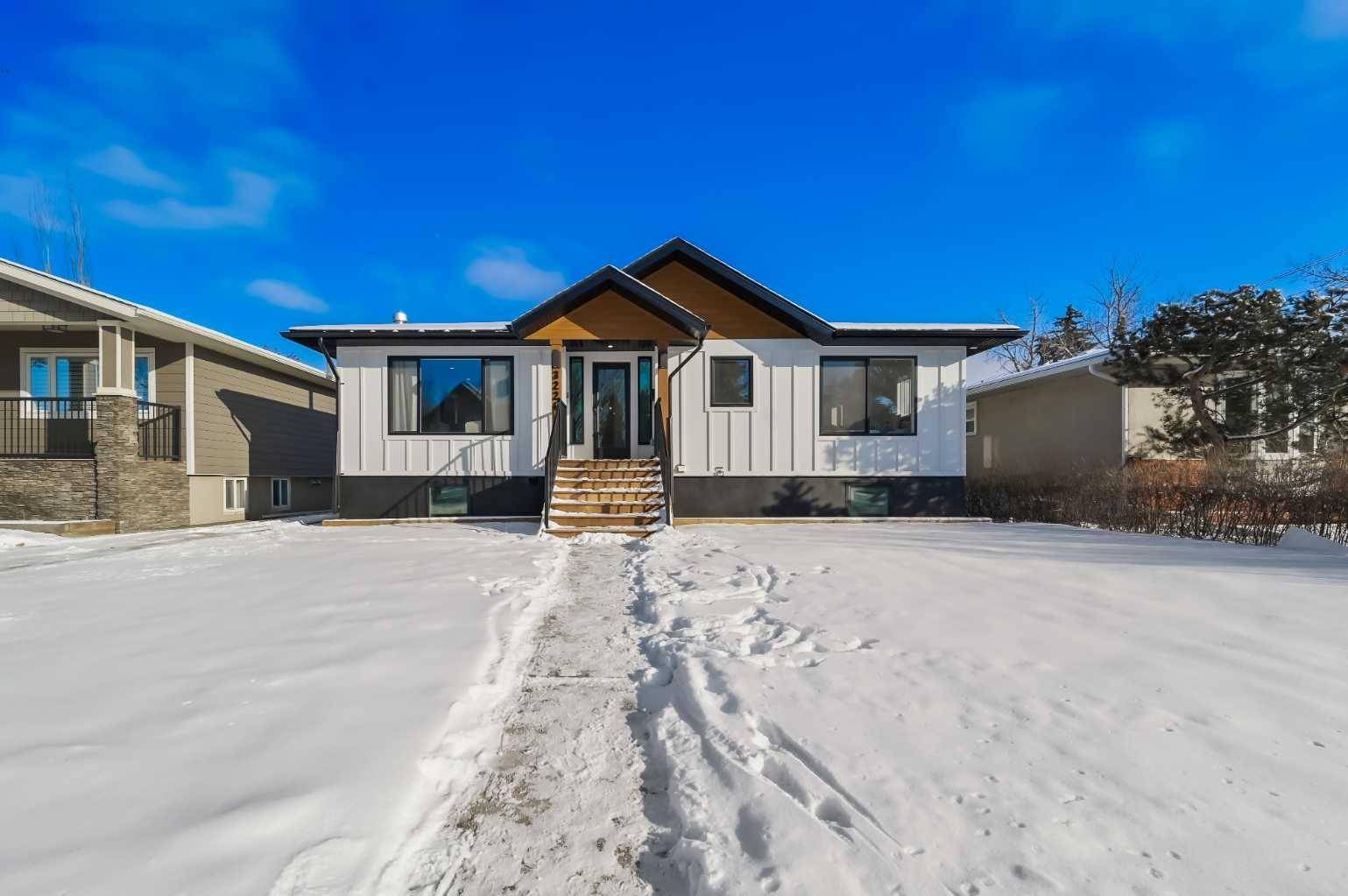 Calgary, AB T3E1W7,3224 24A ST SW