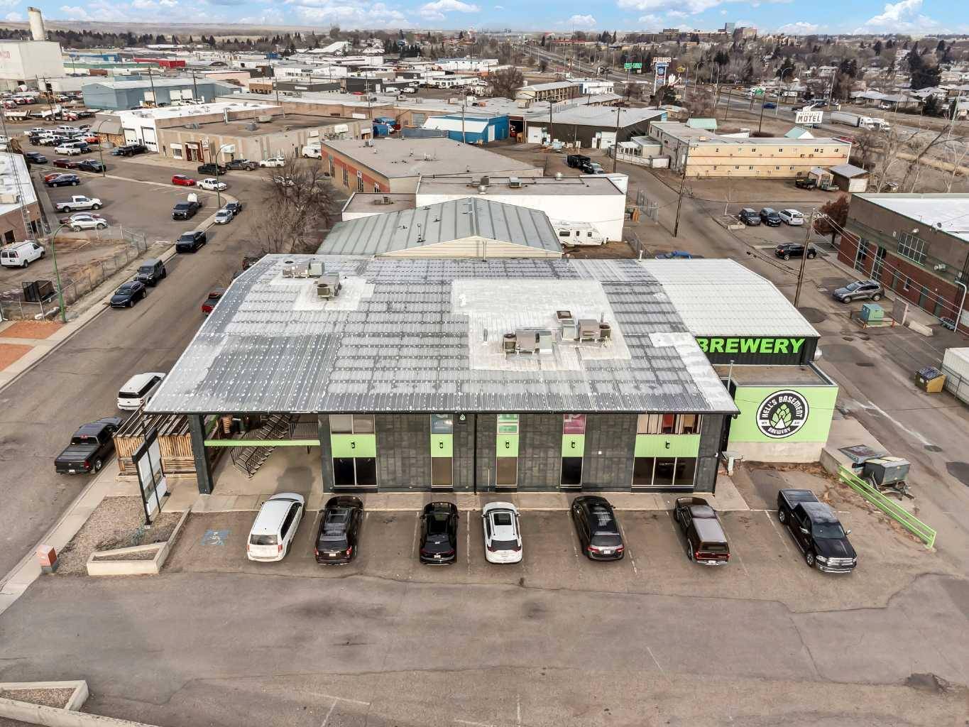 Medicine Hat, AB T1A 8A7,552 18 ST SW