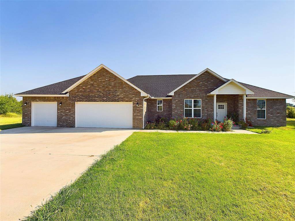 Edmond, OK 73025,9598 Monterey Drive