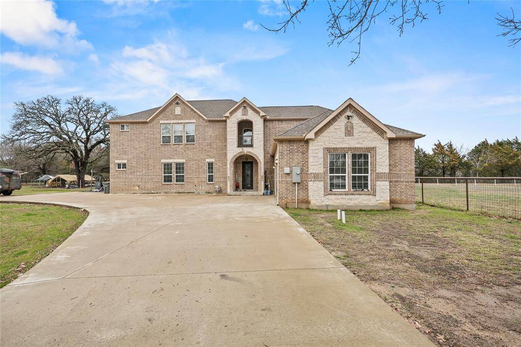 Dallas, TX 75253,801 Applegate Drive