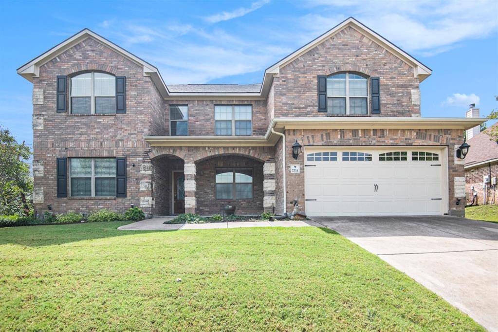 Burleson, TX 76028,2714 Pinnacle Drive