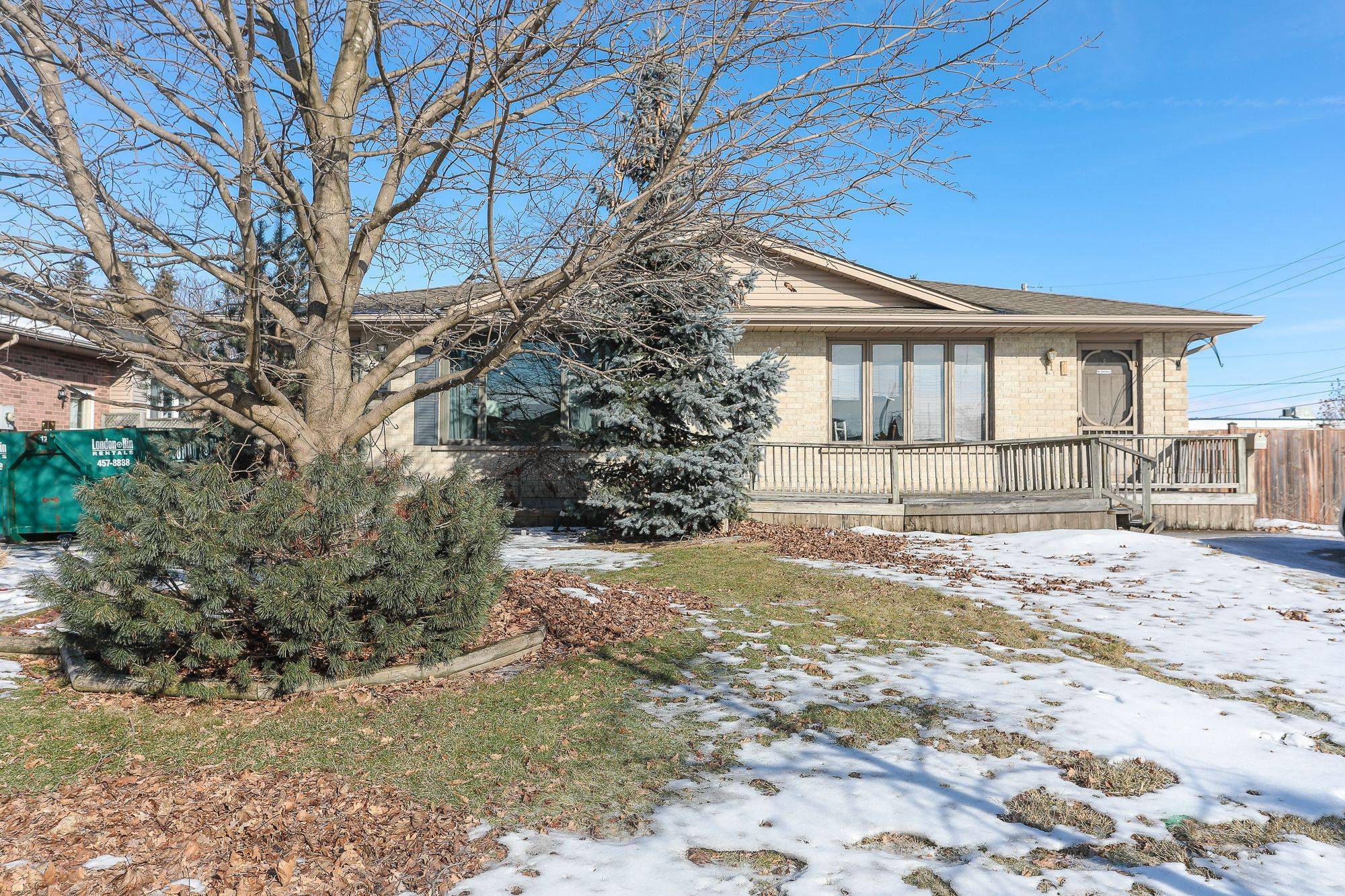 St. Thomas, ON N5P 4J7,3 Bennett PL