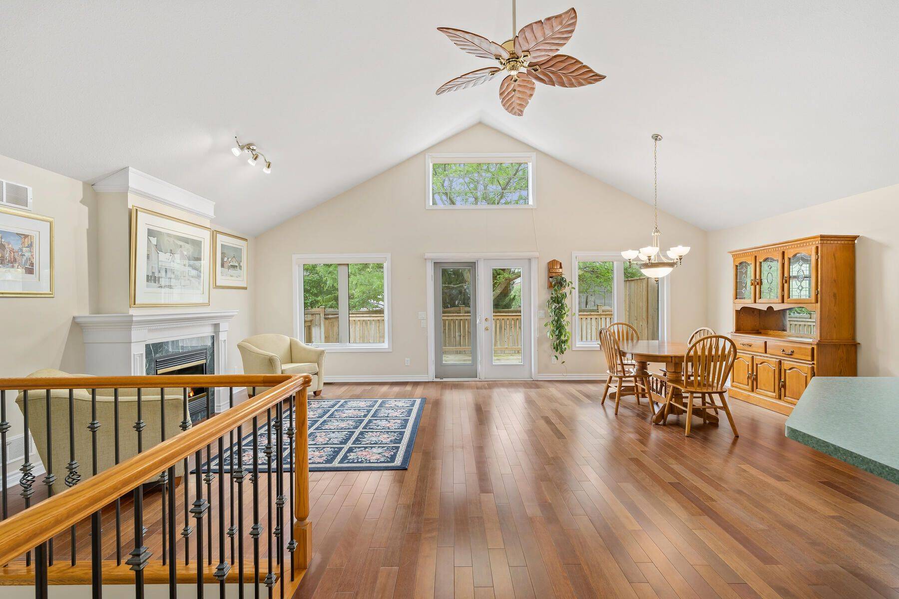 Niagara-on-the-lake, ON L0S 1T0,21 Loretta DR #12