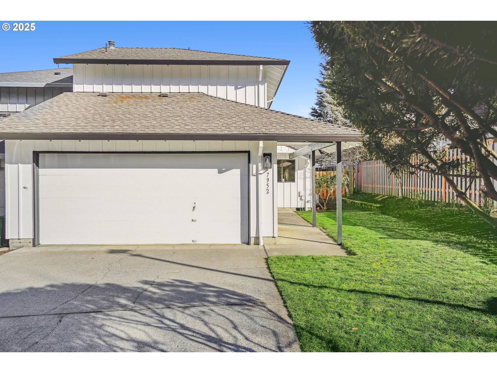 Portland, OR 97223,7952 SW SKYHAR DR